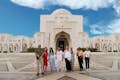 Capturar la majestuosidad de Qasr Al Watan: Una ventana a la elegancia árabe