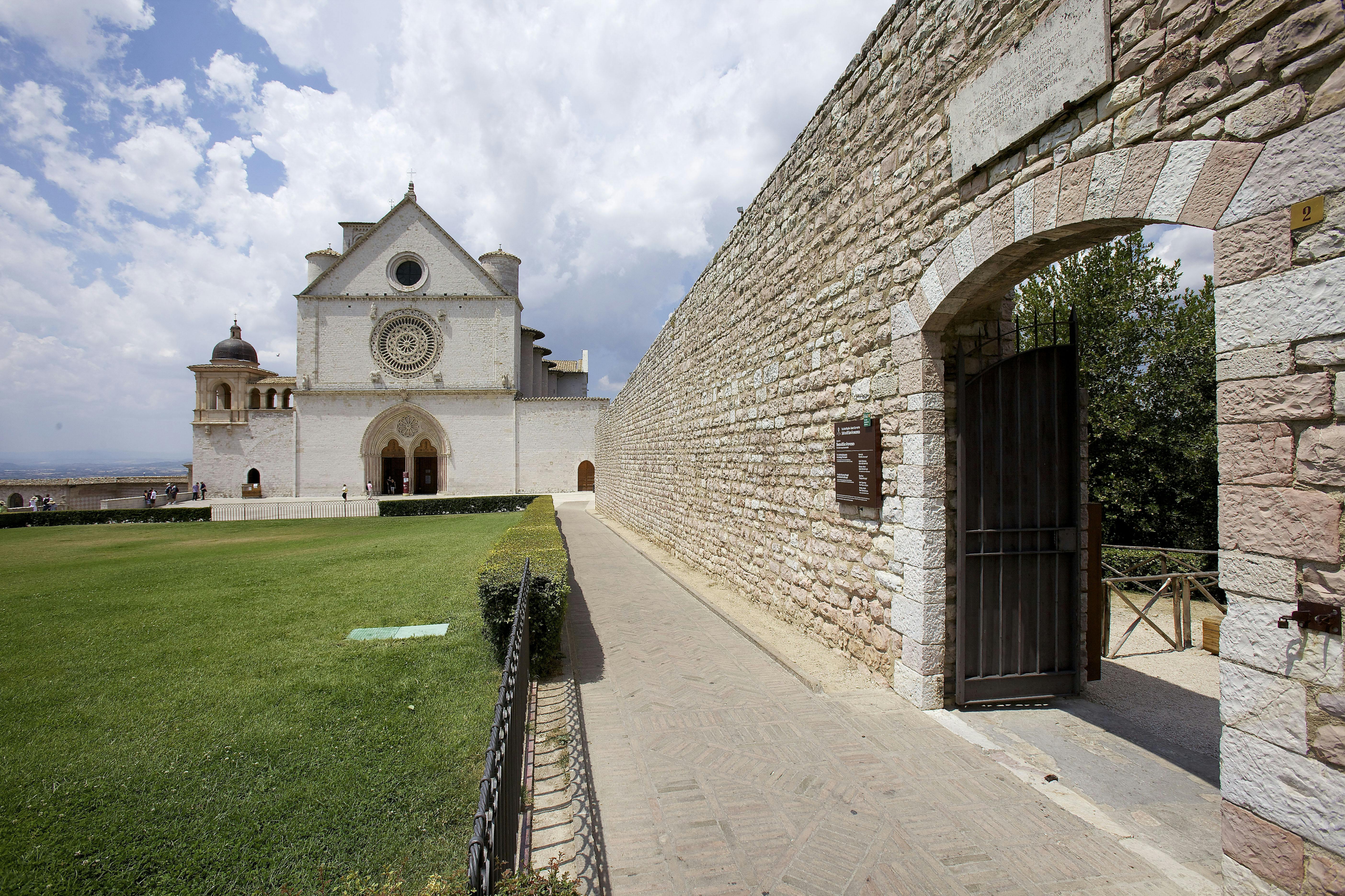 Assisi image