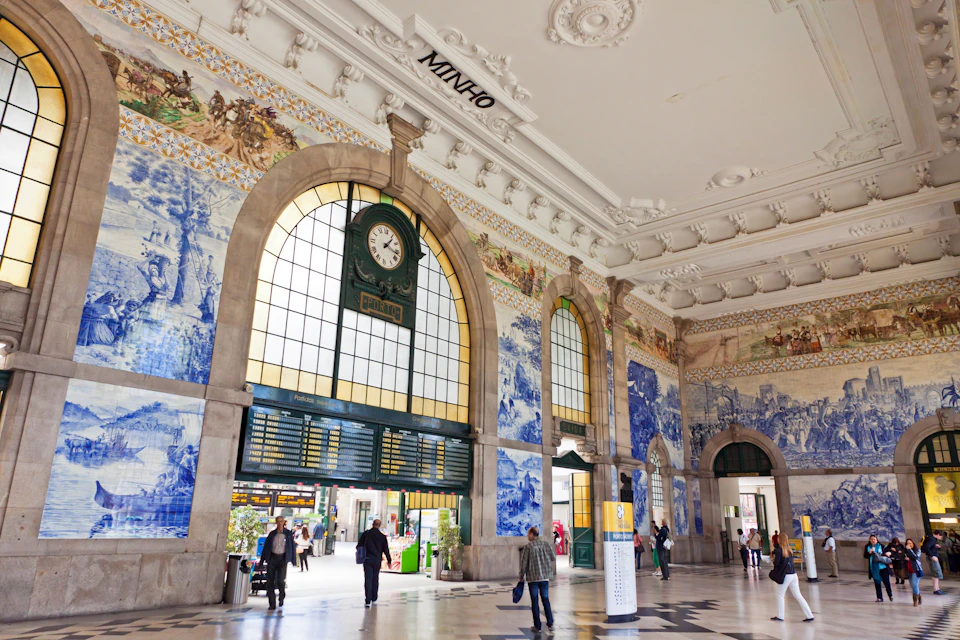 São Bento Train Station