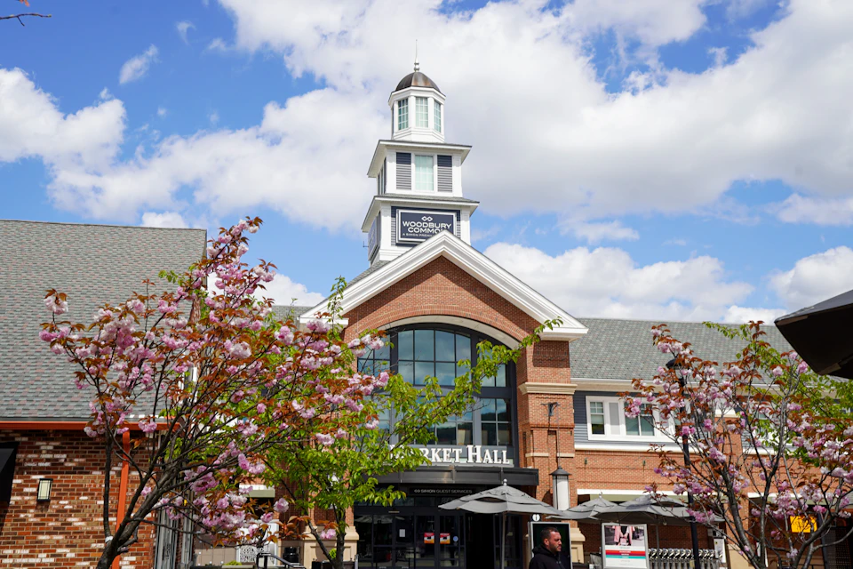 Woodbury Common Market Hall Building