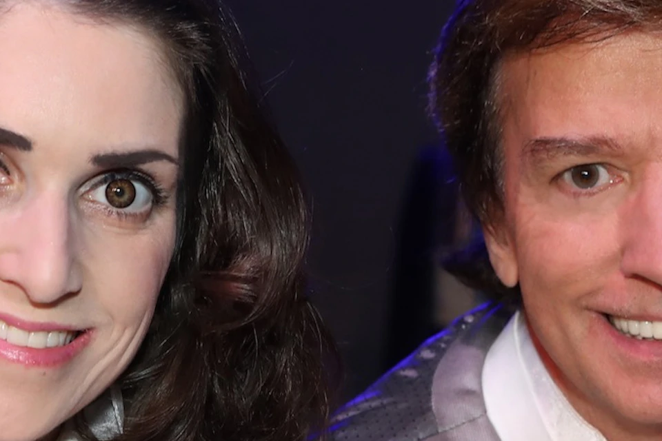 The only tribute to the Carpenters that re-creates the actual concerts of the Carpenters.