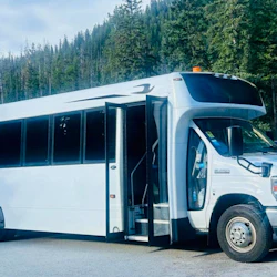 Banff: Shared Shuttle Transfer from Calgary International Airport 2
