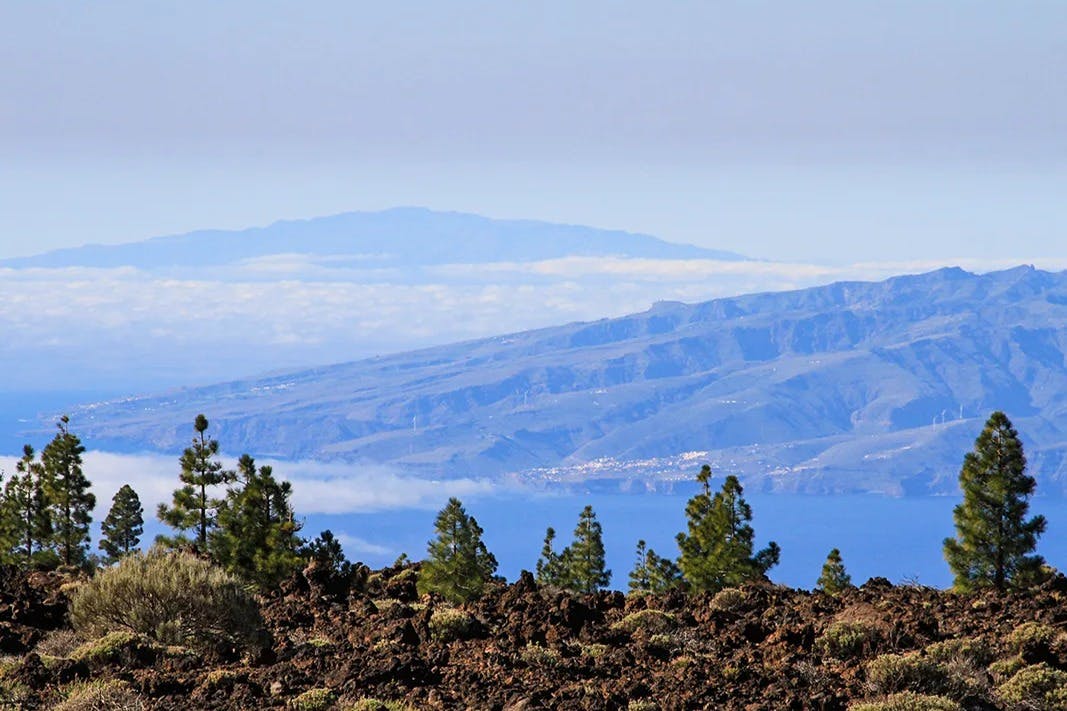 Απόψεις της La Gomera και του El Hierro από το Εθνικό Πάρκο Teide