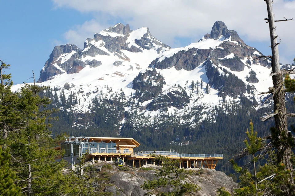Summit Lodge with Sky Pilot mountain behind