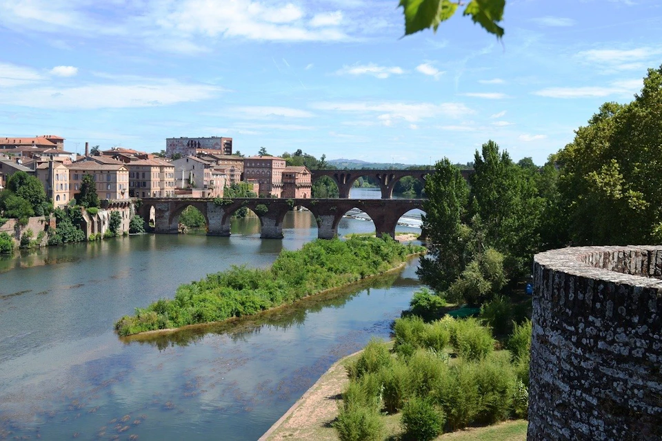 The Tarn and the Old Bridge in Albi