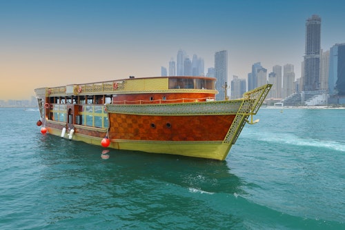 Dubai Marina: Ocean Empress Dinner Cruise