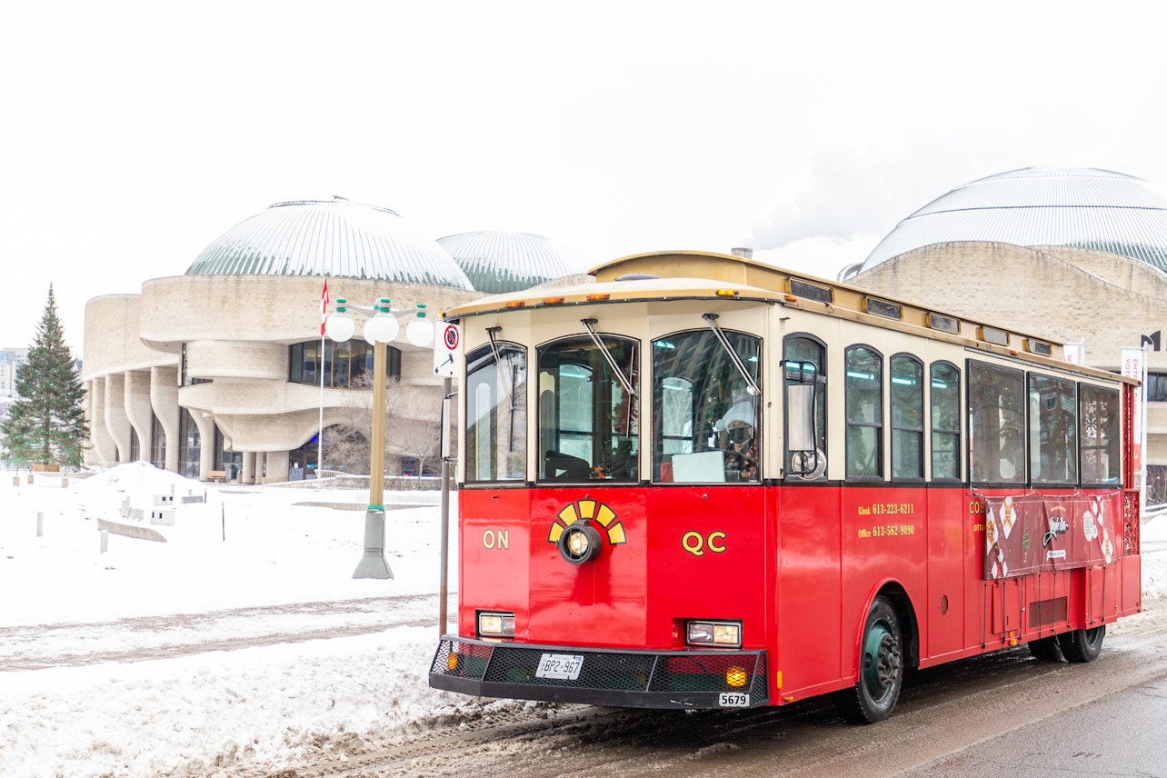 Excursión de invierno en autobús de ida y vuelta por la ciudad de Ottawa - Alojamientos en Ottawa