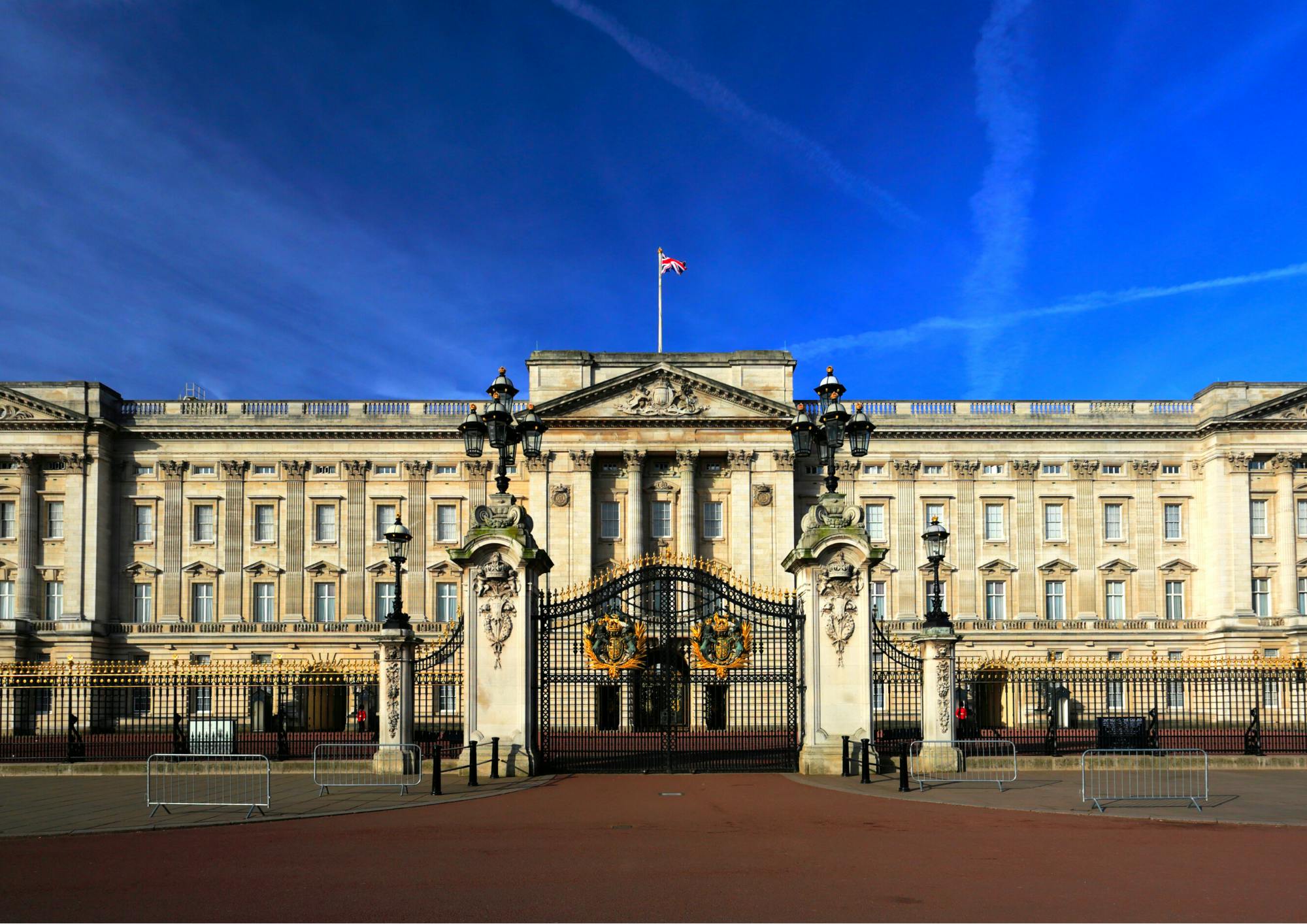 Changing of the Guard Walking Tour Tickets Tiqets