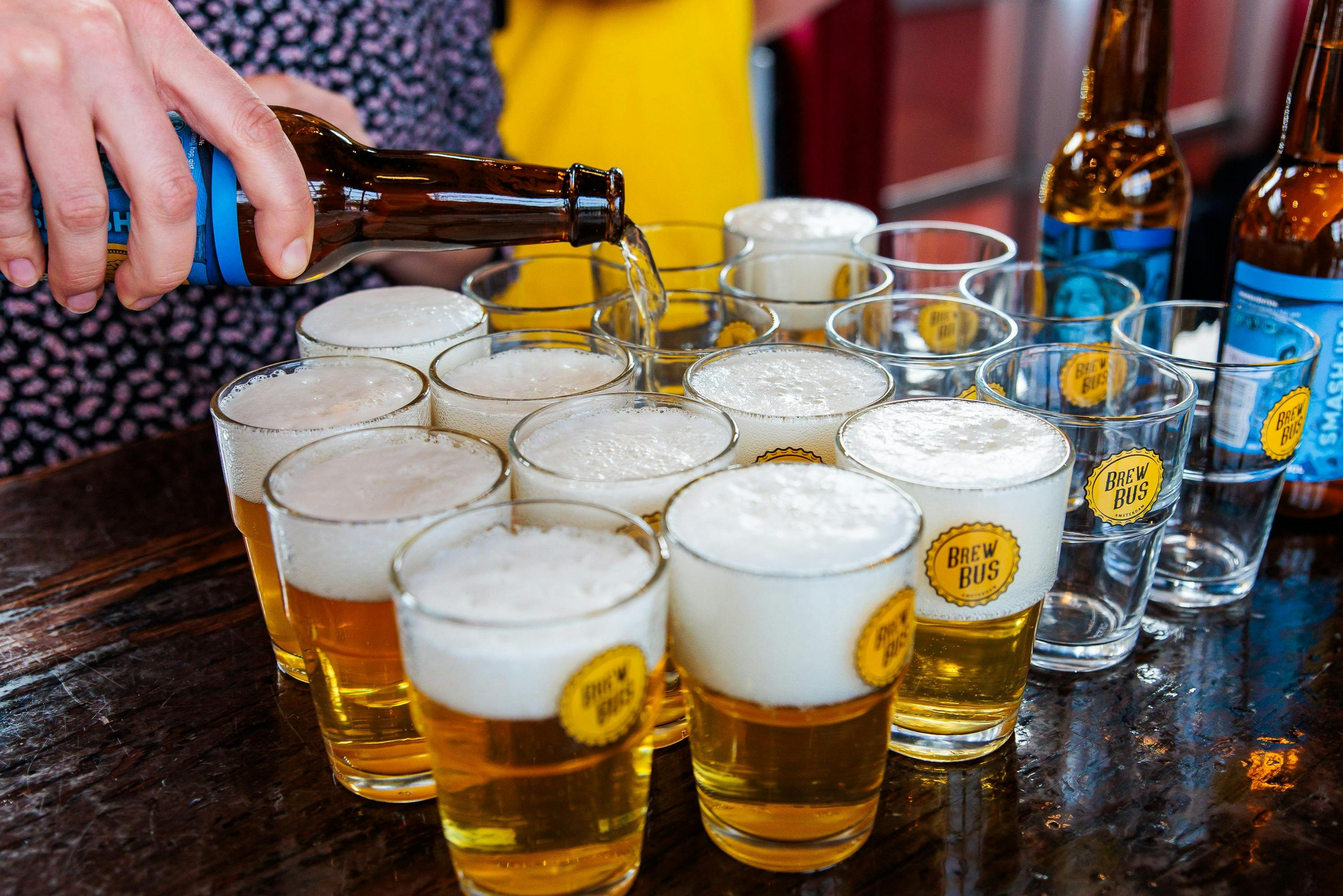Ölprovning i Amsterdam, bryggbuss i Amsterdam