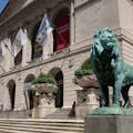 Front entrance of The Art Institute of Chicago