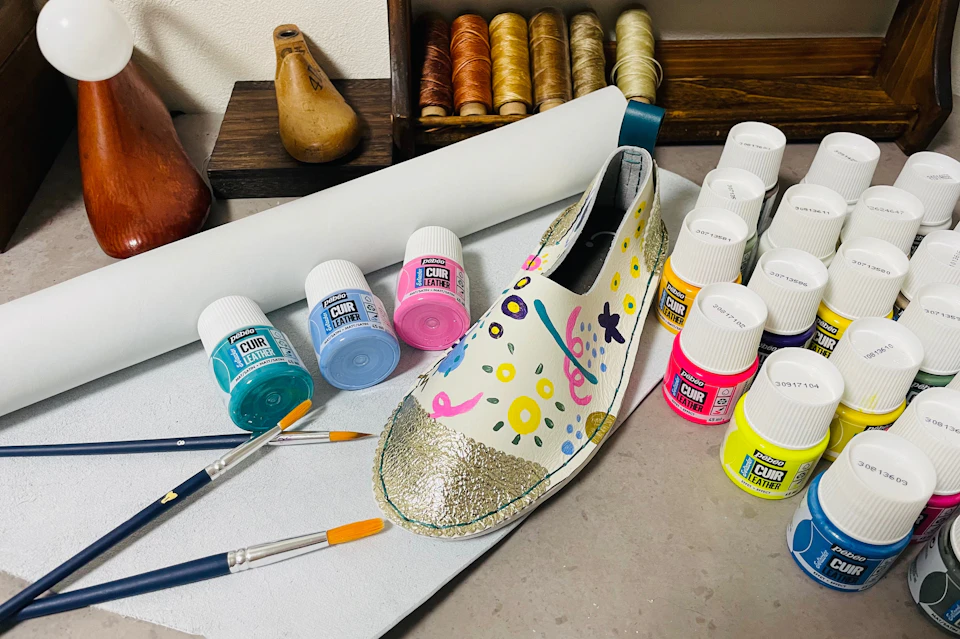 Paint your own design