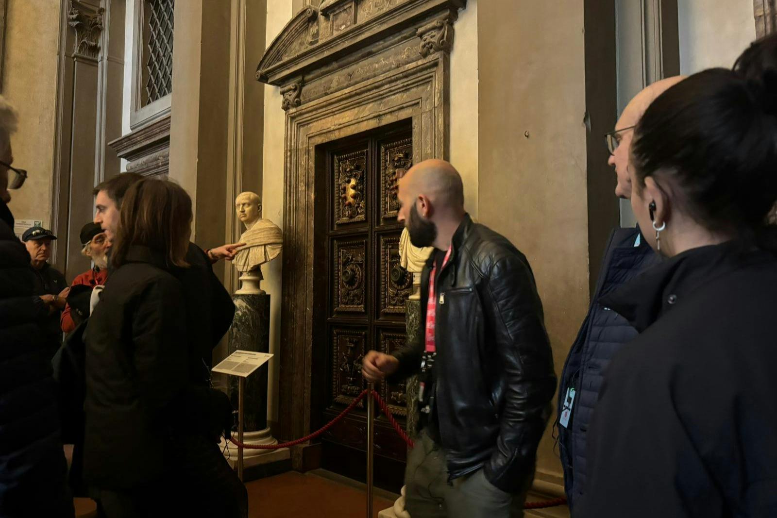 Uffizien & Vasari-Korridor: Reservierter Eintritt + Führung — 7