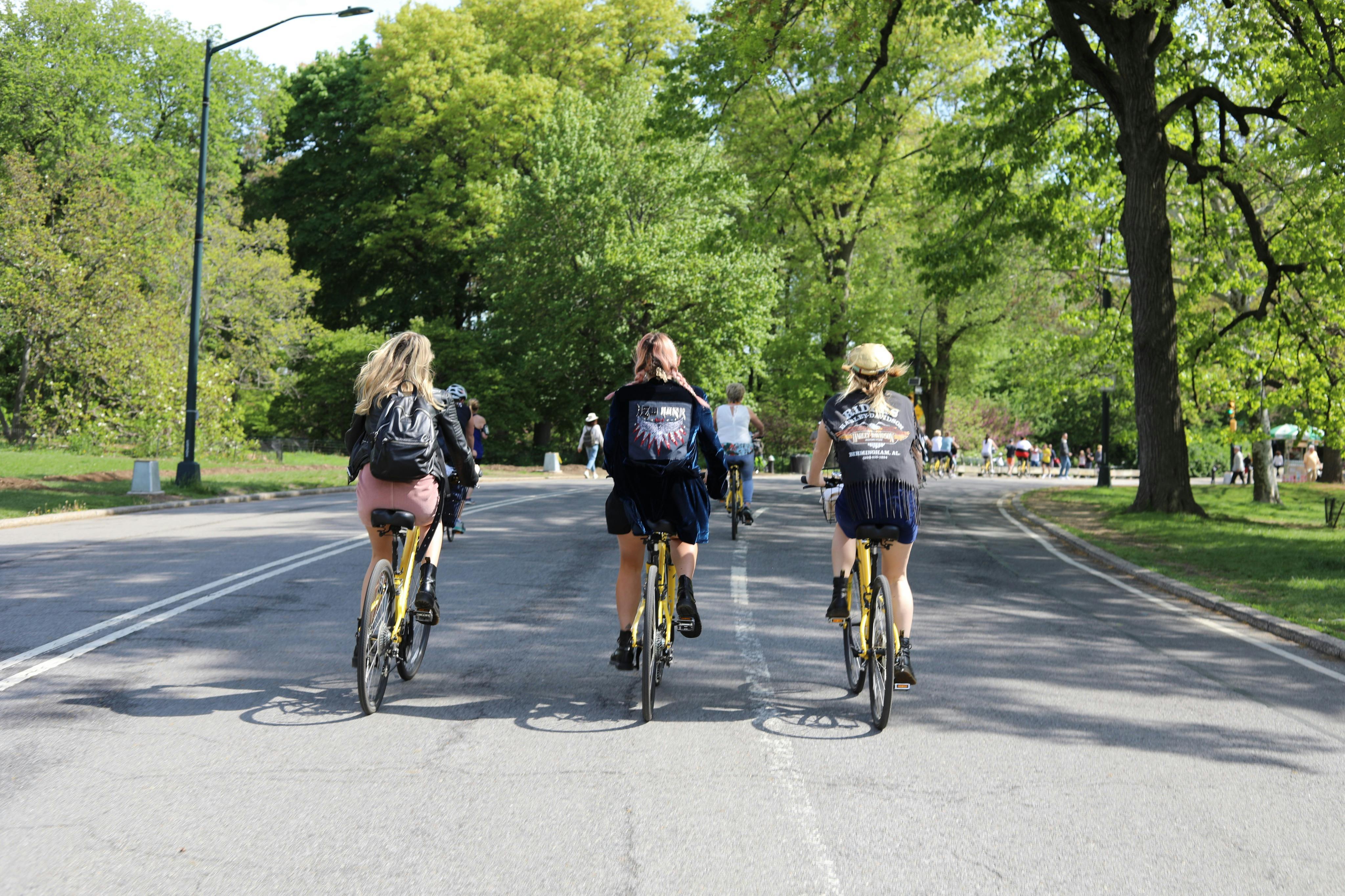 Riders enjoying the sun!