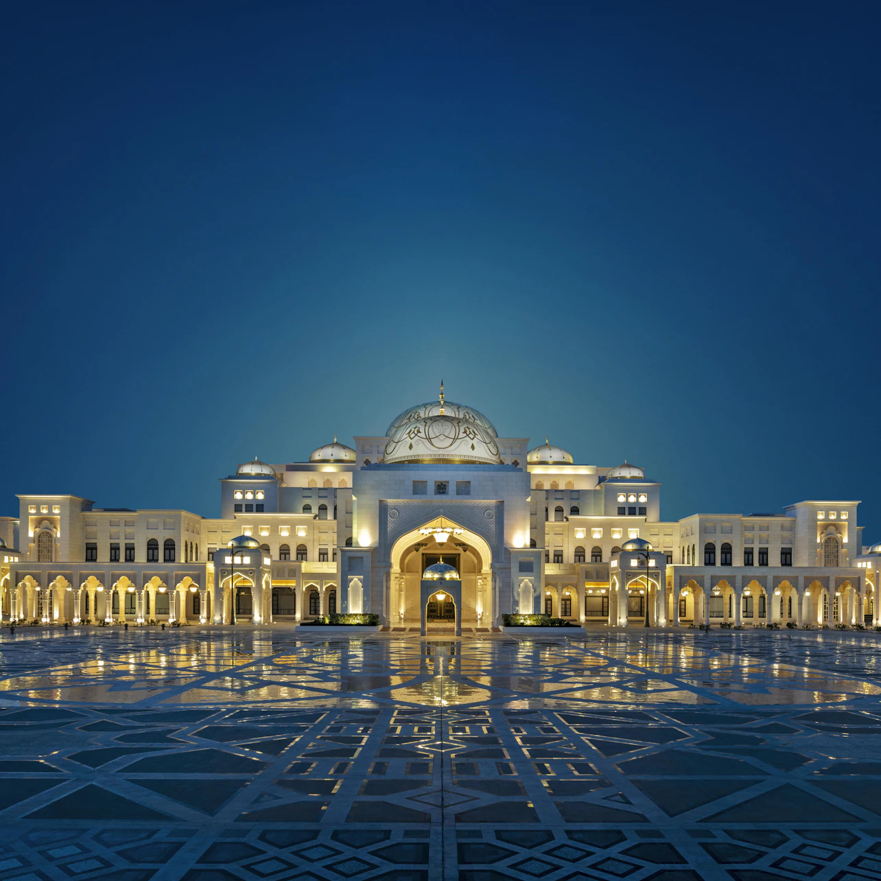 Qasr Al Watan Palace: Entry Ticket in Abu Dhabi β Tiqets