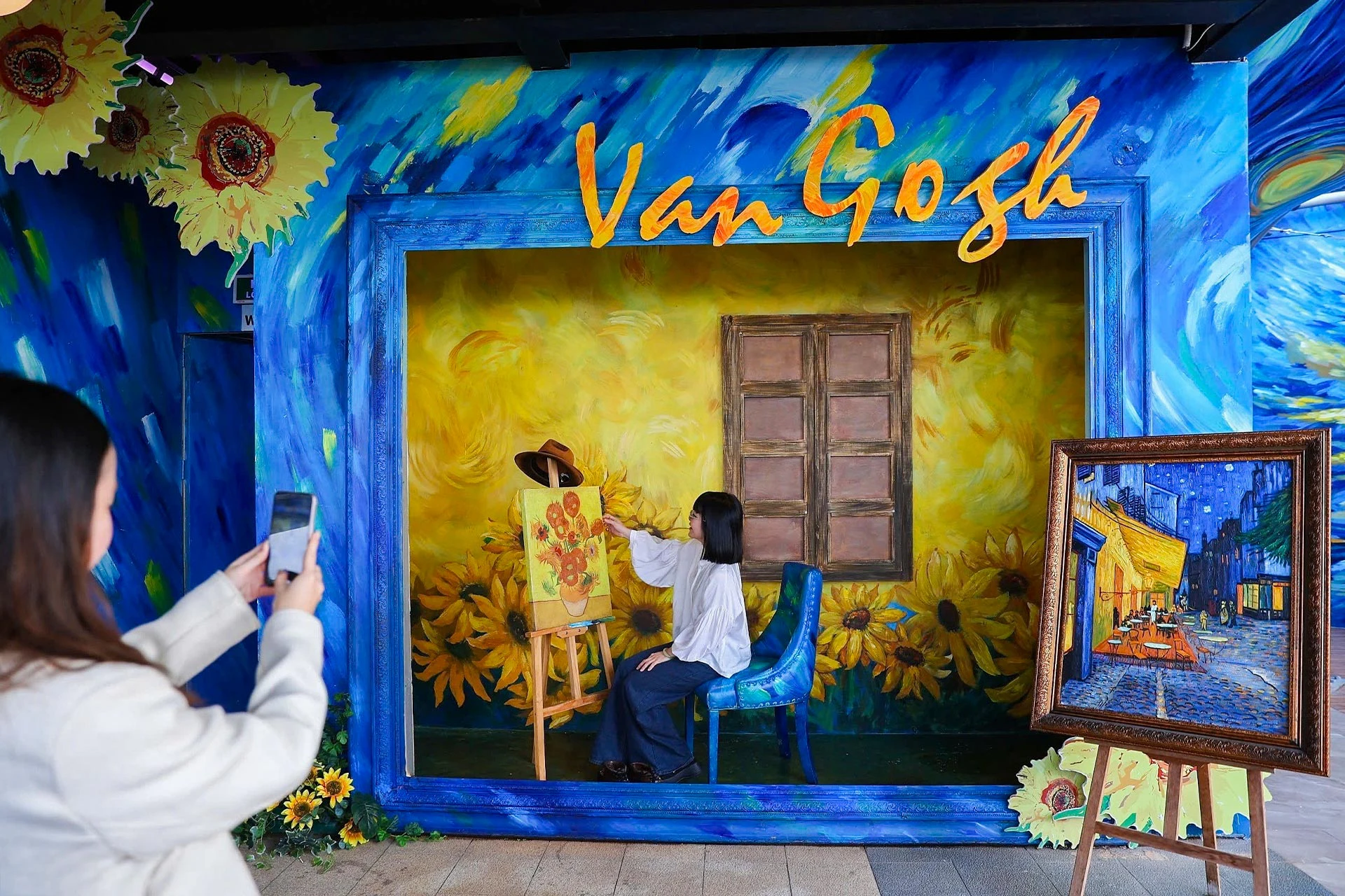 Van Gogh & Impressionist Masters Art Lighting Experience: Standard Ticket