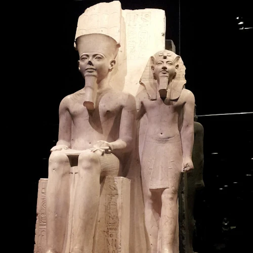 Museu Egípcio: Ingresso sem filas com visita guiada + passeio a pé pela cidade - Photo 3