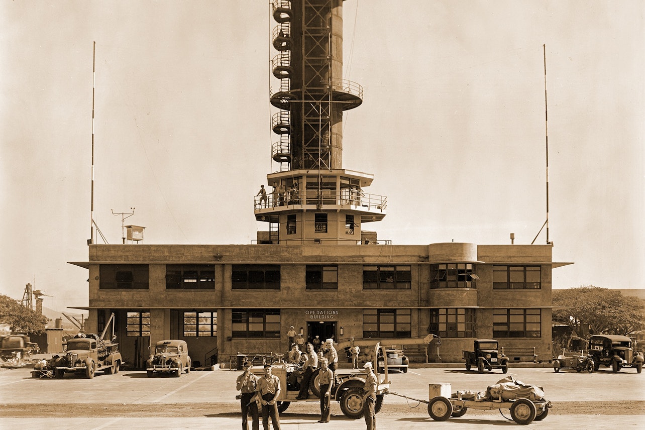 Museo dell'aviazione di Pearl Harbor e tour della torre - Alloggi in Honolulu