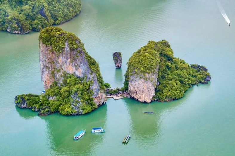 James Bond & Khai Islands: Guided Speedboat Trip From Khao Lak + Lunch