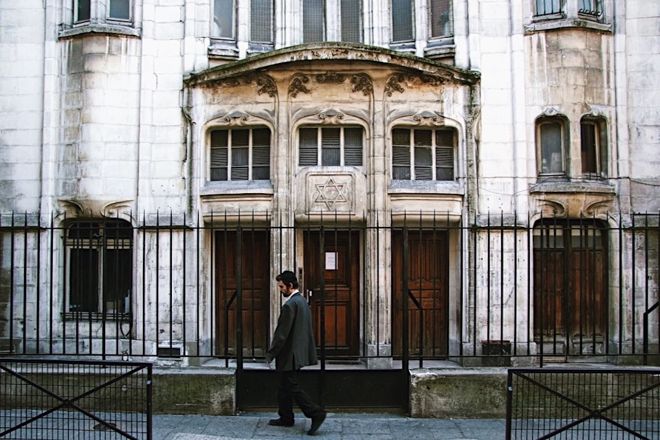 Guided tour of Marais district and Jewish quarter of Paris by Babylon Tours