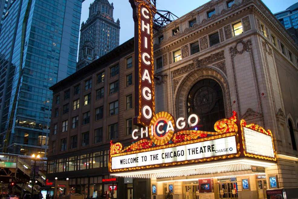 Chicago Theatre Marquee Tour Tiqets