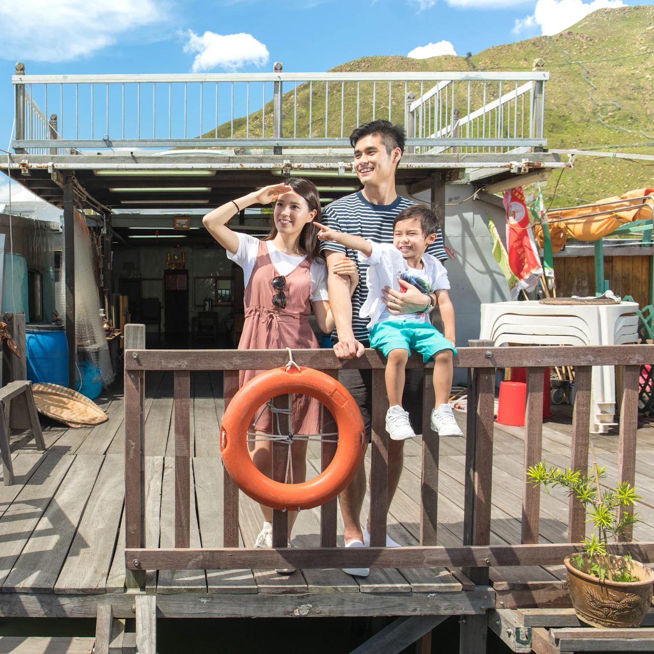 Ngong Ping Cable Car Roundtrip: One-way Standard + One-way Crystal Plus Cabin in Lantau Island β Tiqets