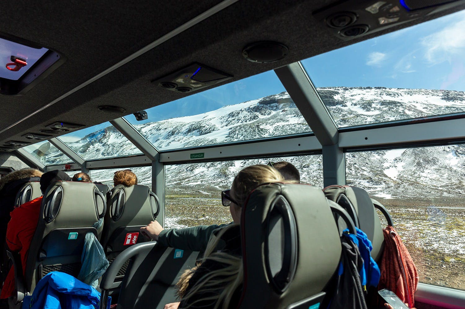 Μέσα στο άνετο Sleipnir Monster Glacier Truck
