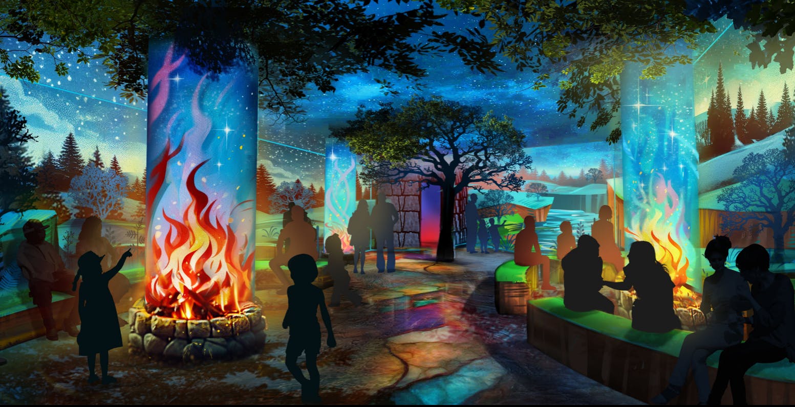 Les gens s'assoient autour de colonnes lumineuses avec des motifs de flammes sous un ciel nocturne, entourés d'arbres et d'œuvres d'art murales pittoresques.