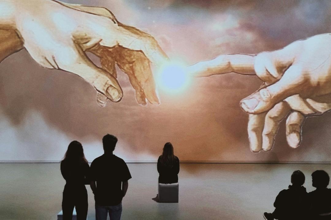 Cité de l'Histoire: Entry + Leonardo VS Michelangelo The Immersive Challenge