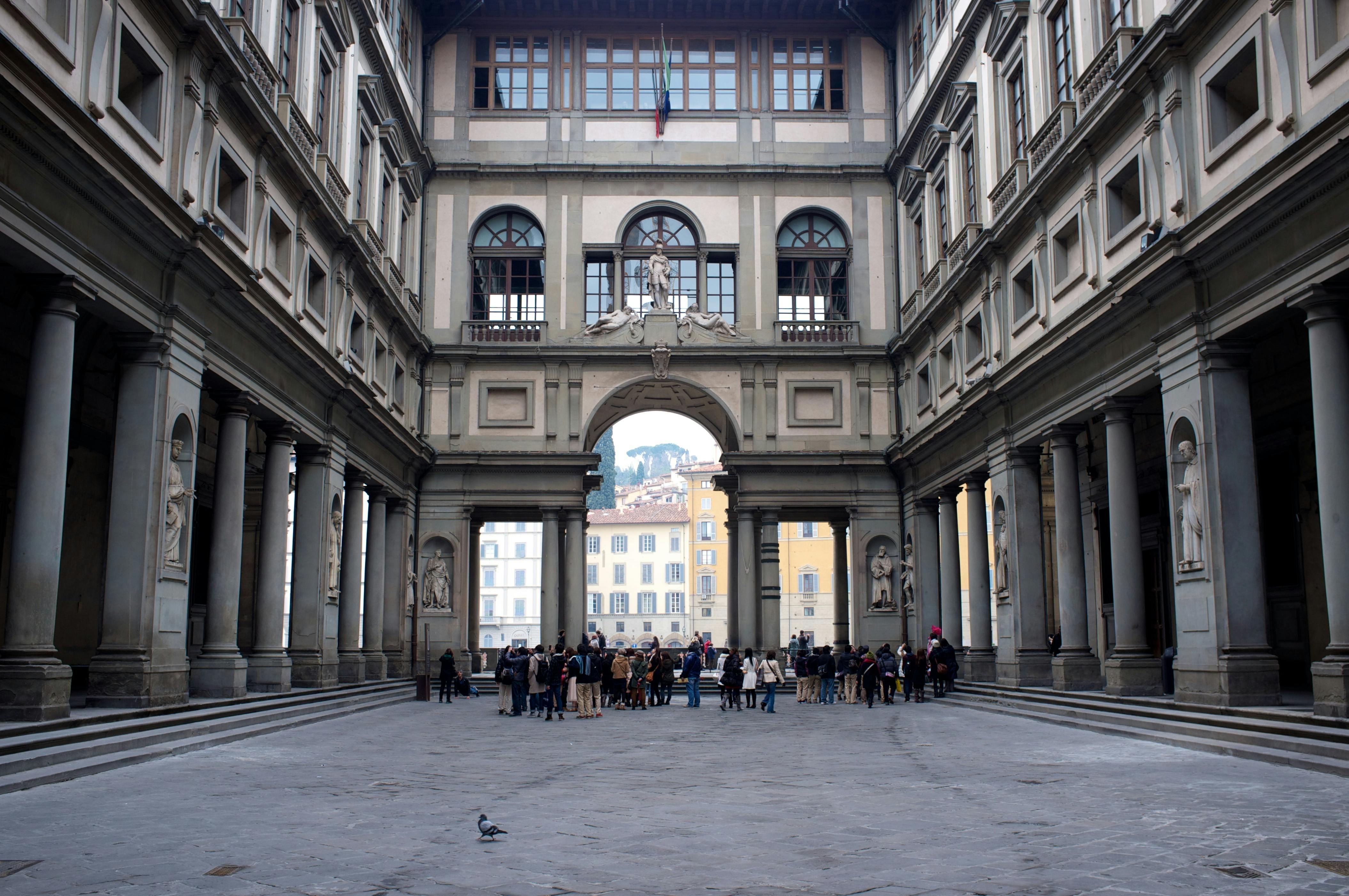 Uffizi Gallery square