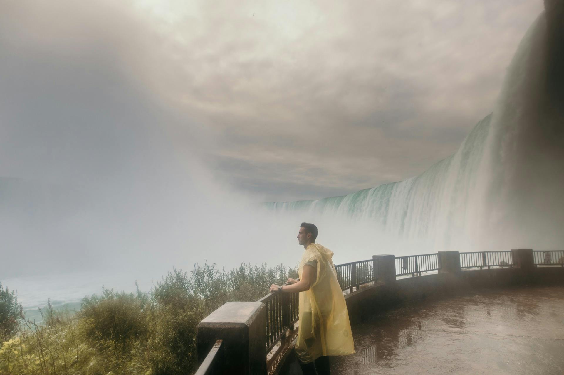 Niagara Falls Tour: Boat Ride & Journey Behind the Falls
