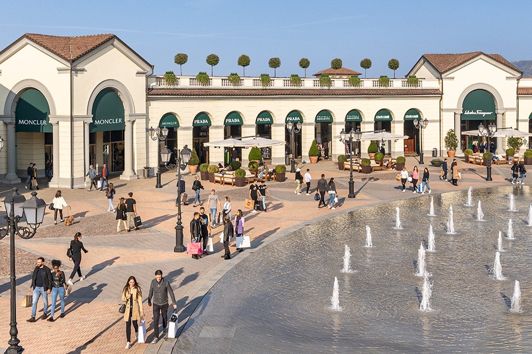 outlet village portafoglio gucci outlet serravalle
