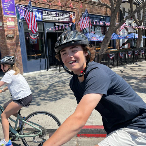 Los Angeles: Beverly Hills Sightseeing E-bike Tour - Photo 3