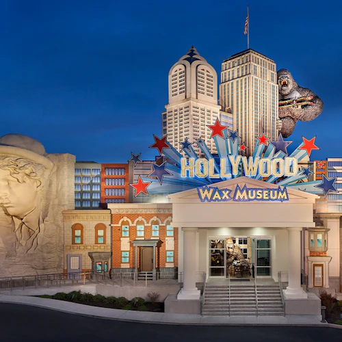 Hollywood Wax Museum Pigeon Forge: Entry Ticket - Photo 1