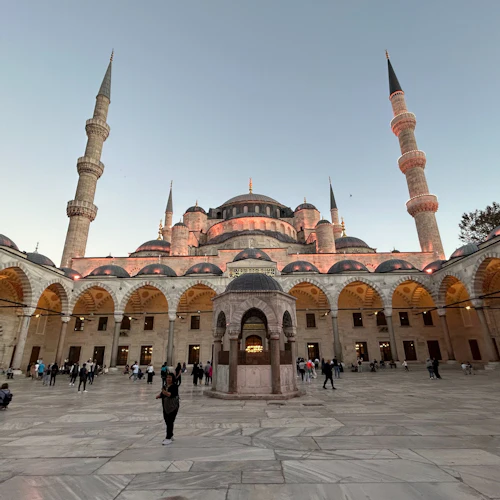 The Blue Mosque: Guided Tour - Photo 8