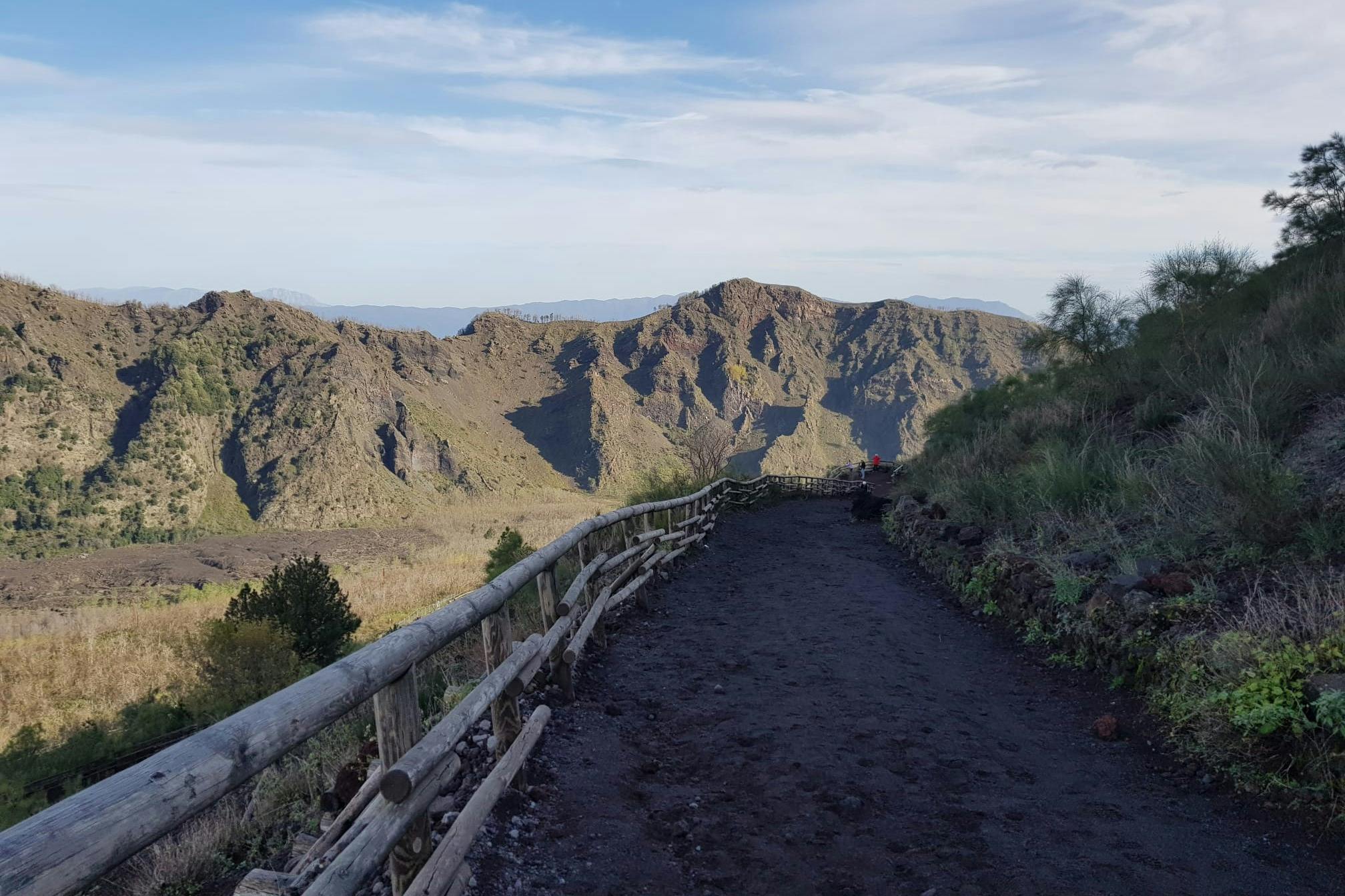 αναρρίχηση στον κρατήρα