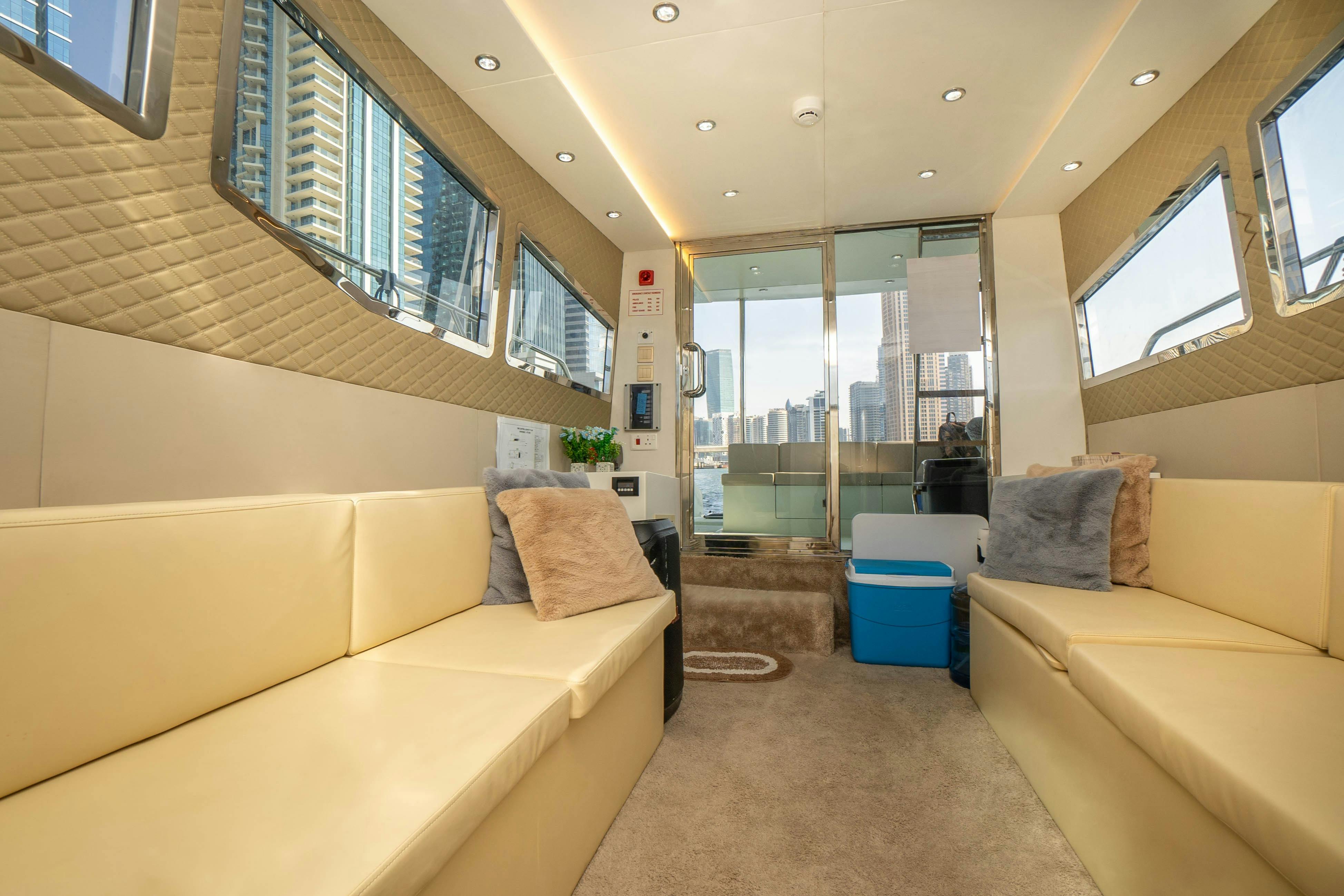 Dubai Harbour: 40-Ft Yacht Charter