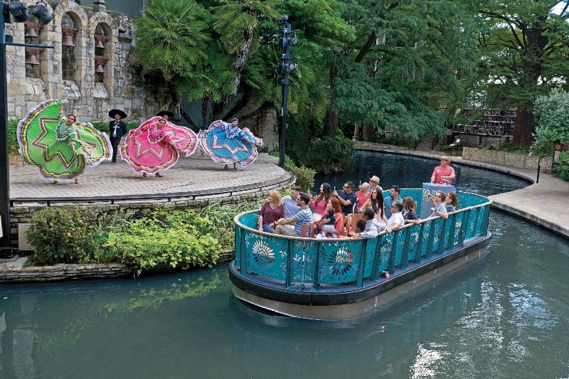 San Antonio Entradas para el crucero narrado por el río