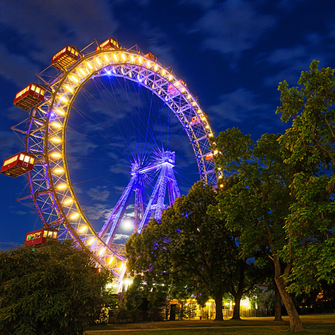 Vienna's Giant Ferris Wheel: Skip The Line in Vienna β Tiqets