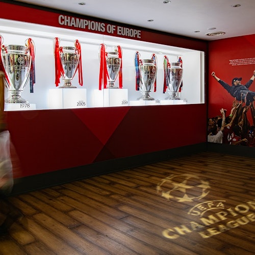 Liverpool FC: Tour del Estadio Anfield + Audioguía