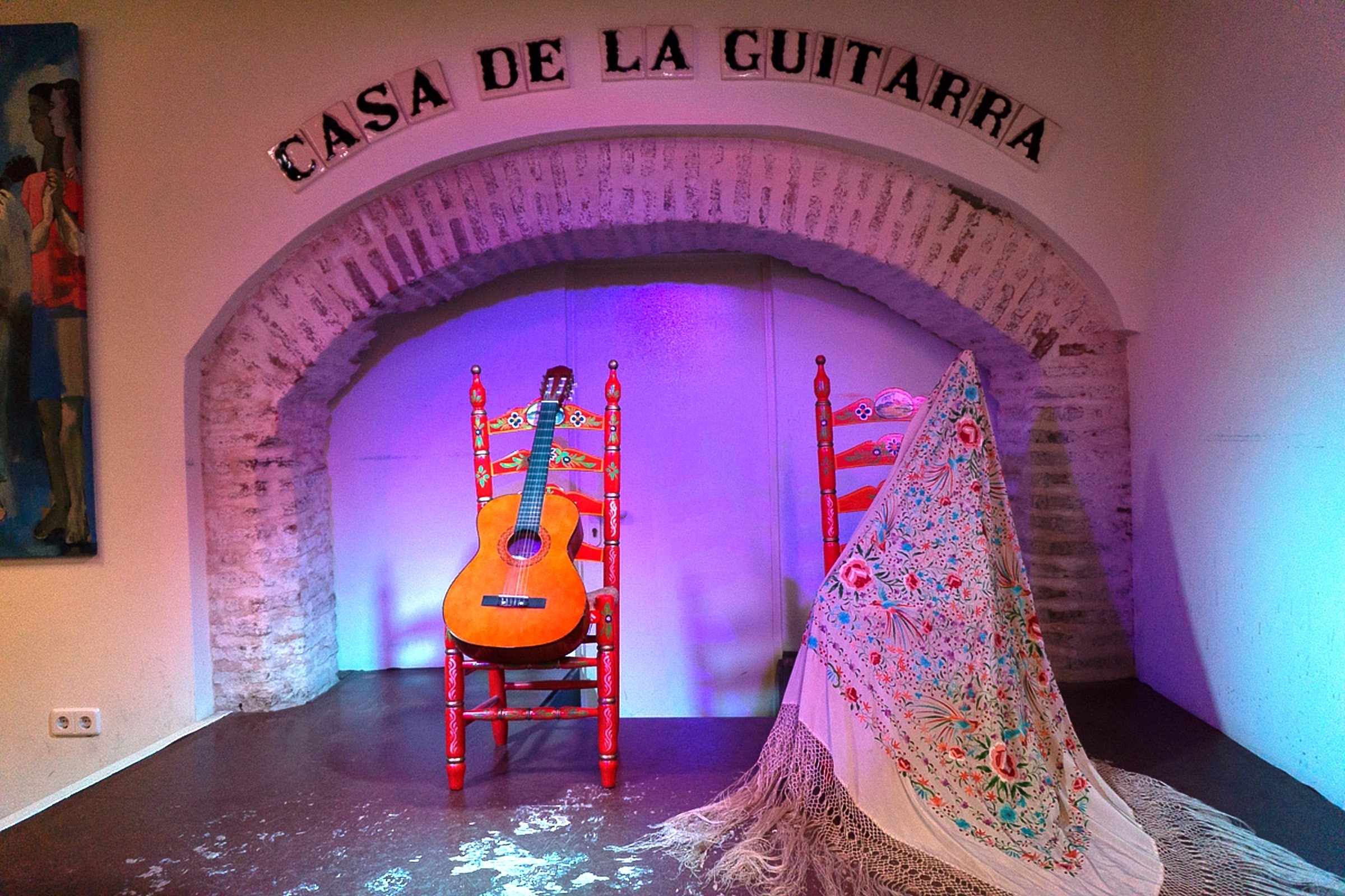 Flamenco + Tapas in Seville: Guided Visit