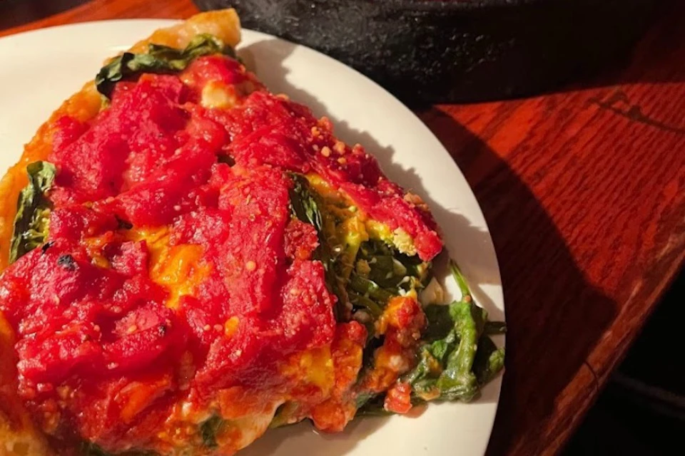 Chicago: Gangsters and Food Tasting Walking Tour