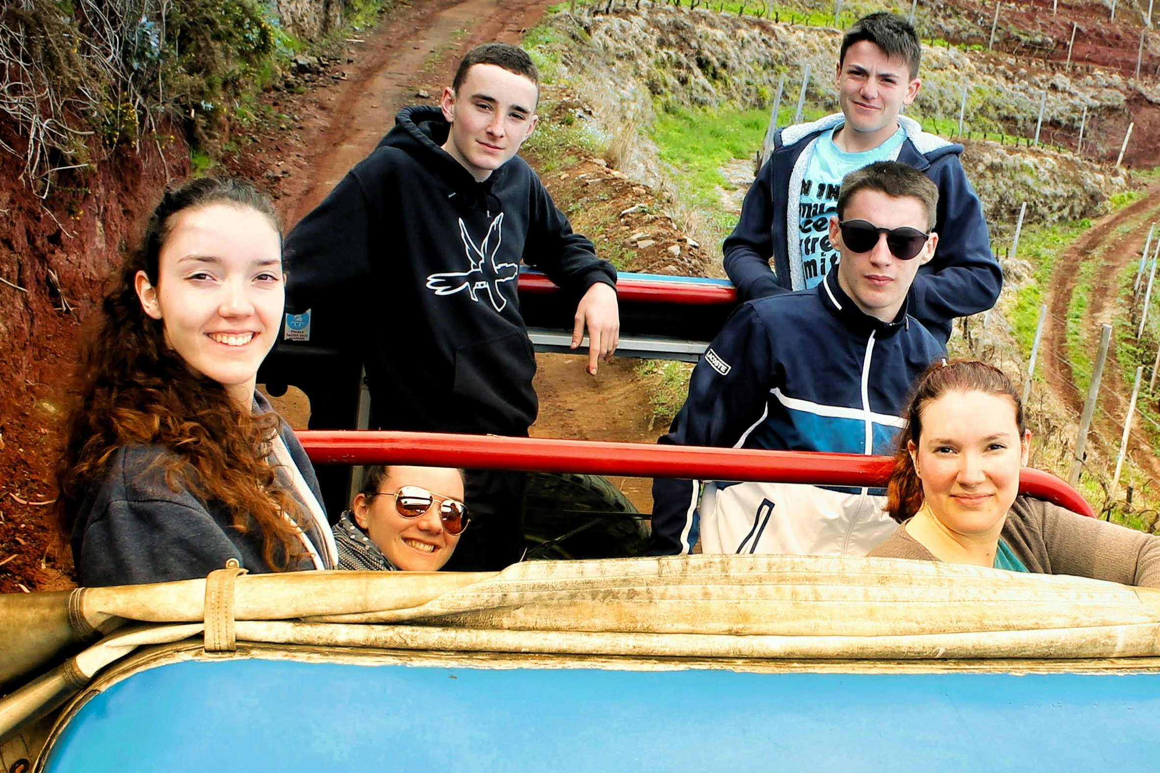 Madeira: Passeio guiado de jipe 4x4 + Skywalk Cabo Girão + Degustação de vinhos e tapas
