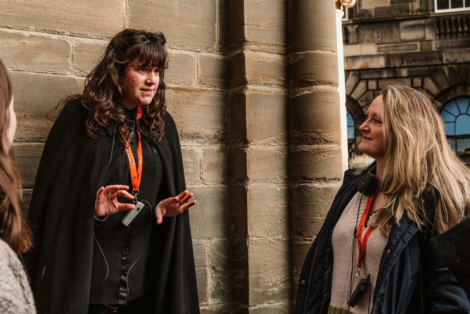 You didn't provide any text. Please write the text you want translated.