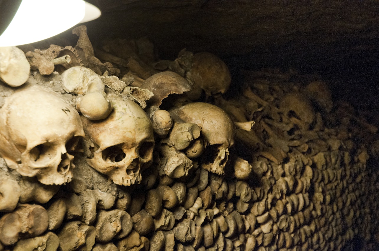 Catacombe di Parigi: Tour Guidato - Alloggi in Parigi