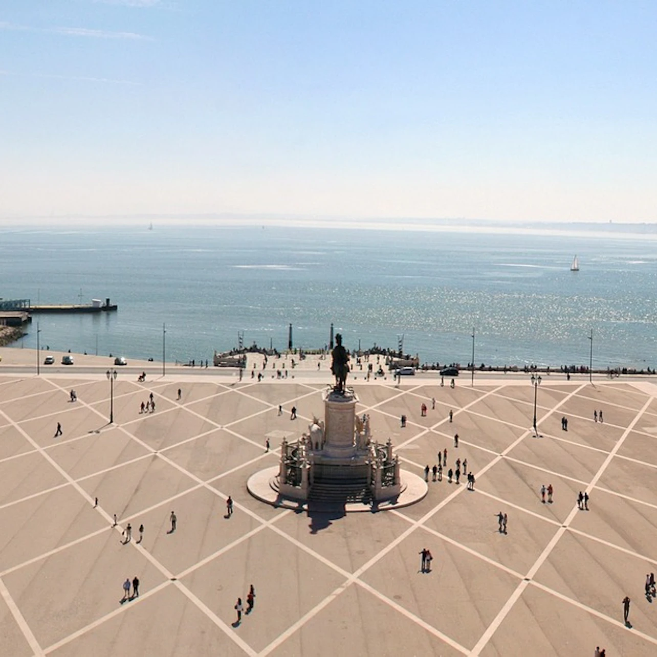 Lisboa Card: 51 Attractions & Public Transport