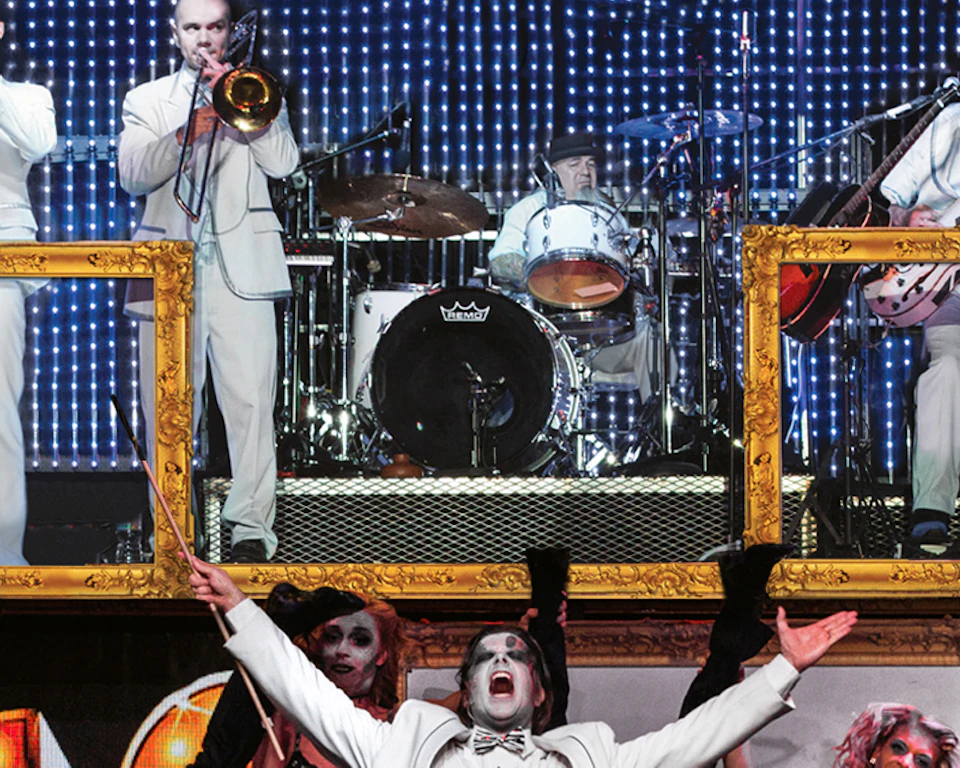 Show image