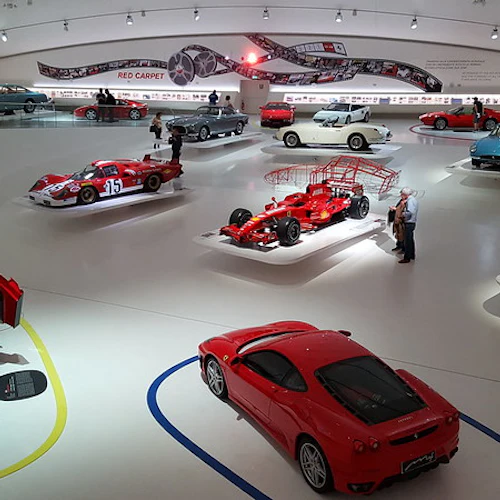 Museus Enzo Ferrari em Modena: Bilhete de entrada - Photo 9