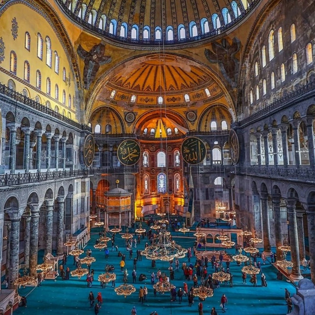 Hagia Sophia: Entry Ticket + Guided Tour in Istanbul β Tiqets