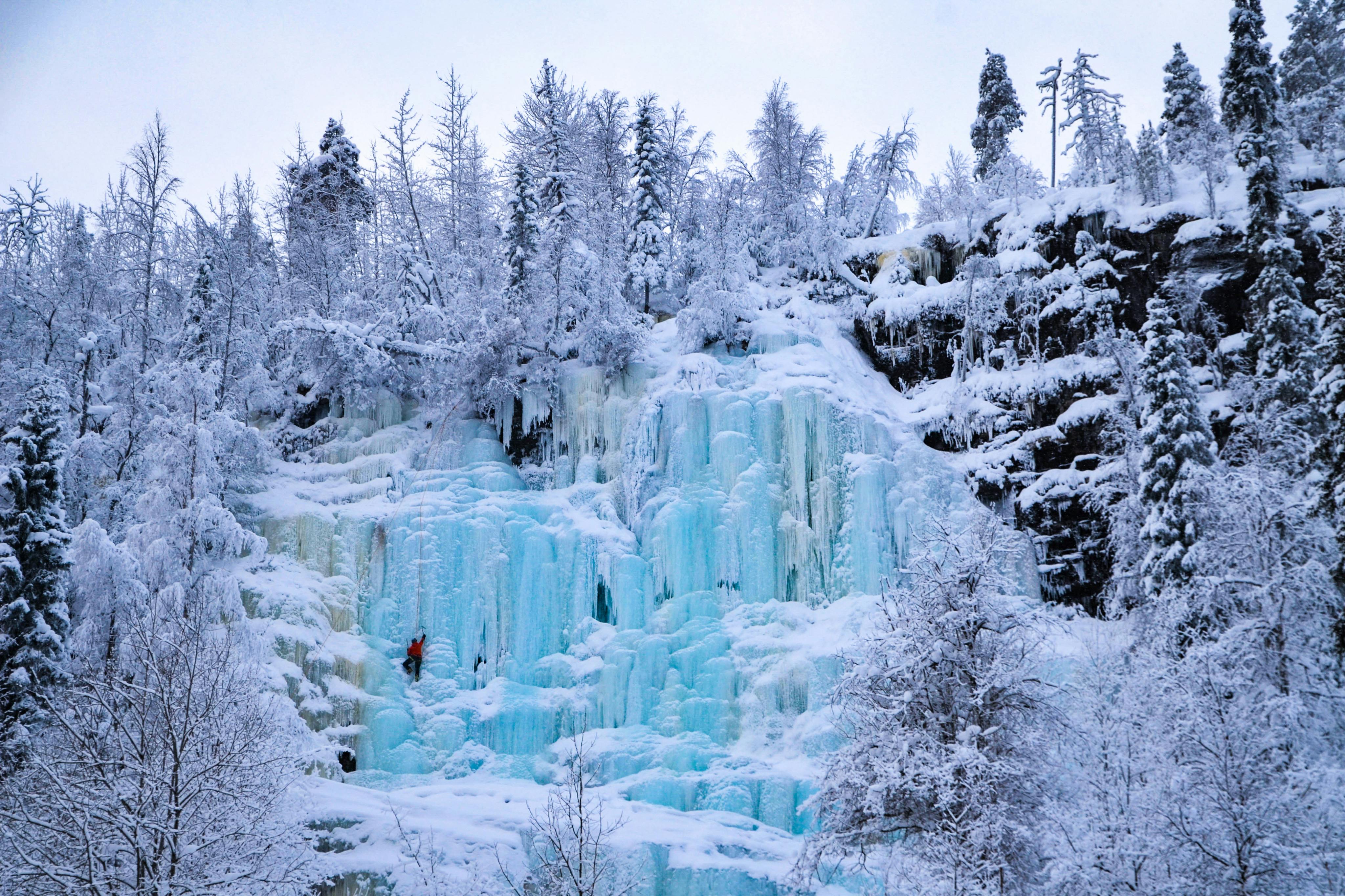 Cascades gelées de Korouoma: Excursions à la journée depuis Rovaniemi