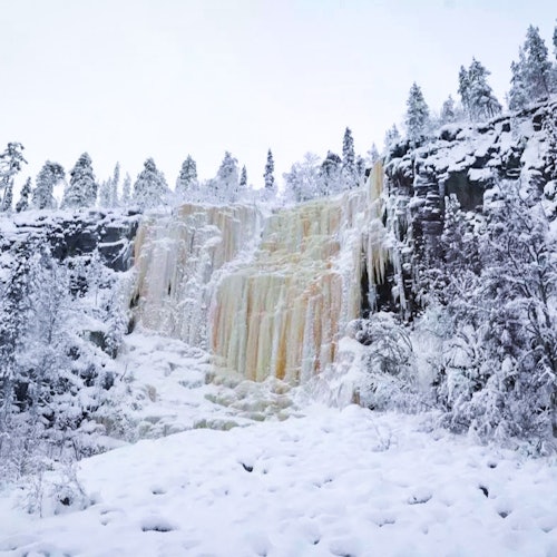 Cañón Korouoma: Excursión a las Cascadas Heladas desde Rovaniemi